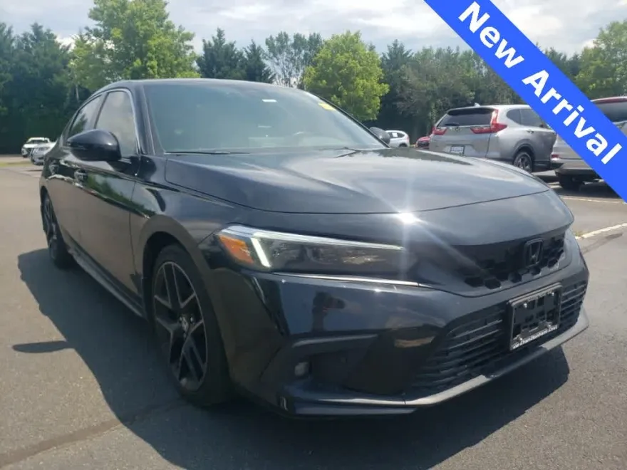 2023 Honda Civic Hatchback Sport Touring photo 1