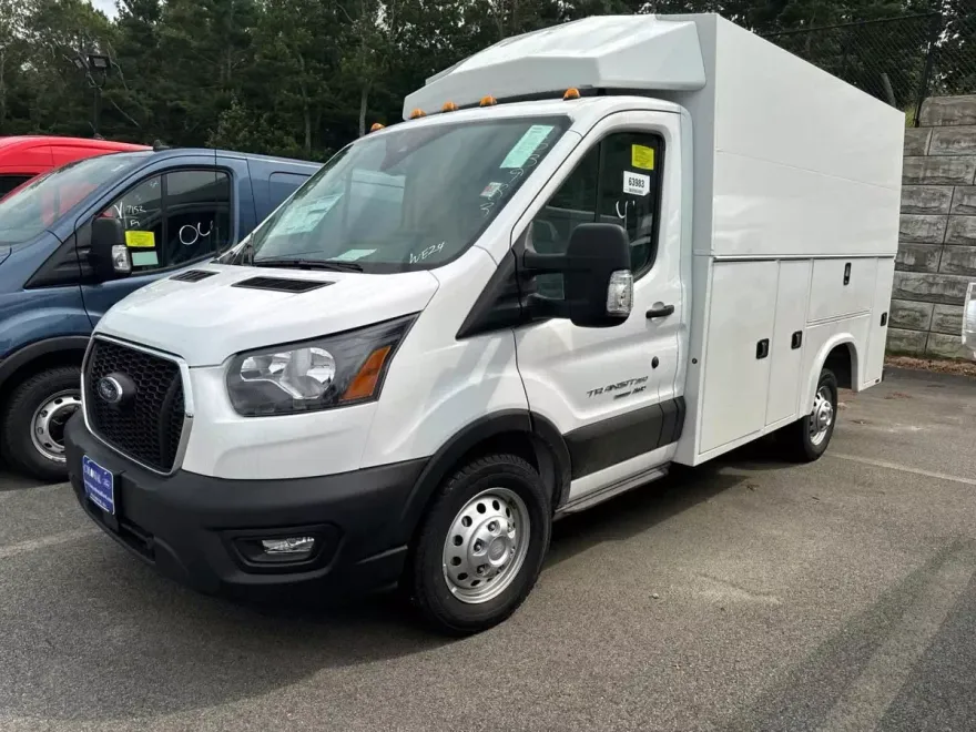 2024 Ford Transit photo 1