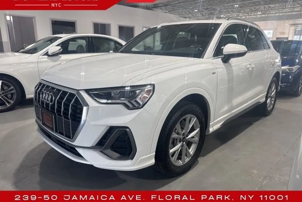 2023 Audi Q3 Premium S line photo 1