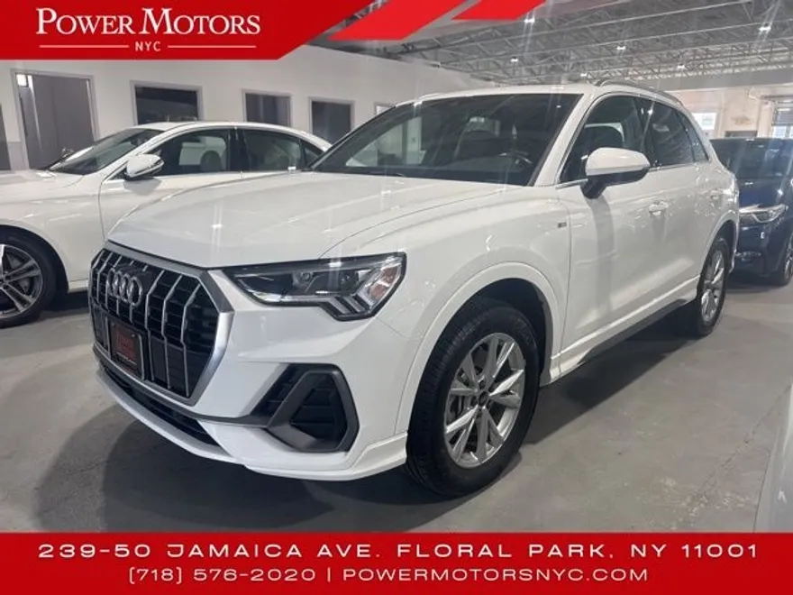 2023 Audi Q3 Premium S line photo 1