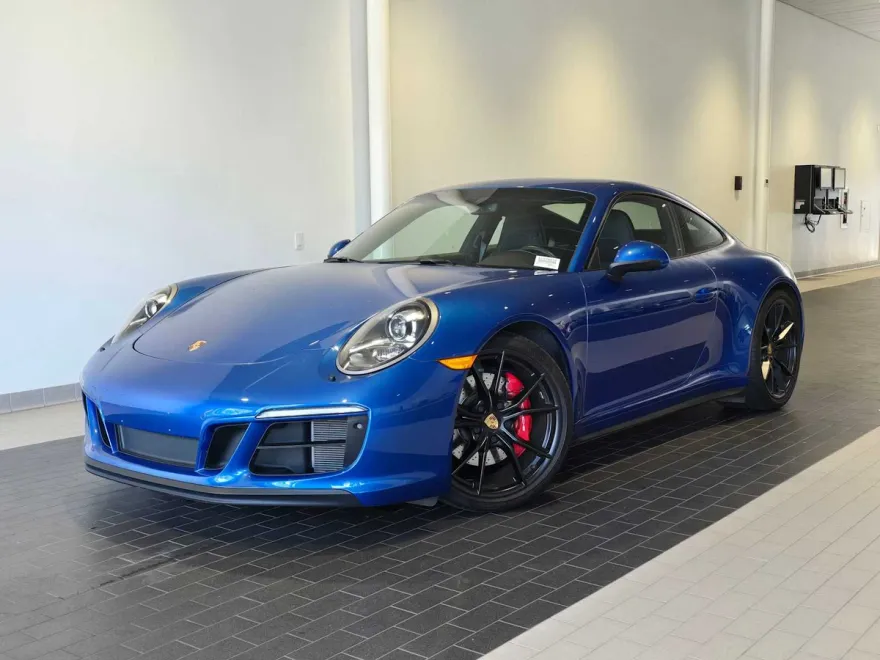 2018 Porsche 911 GTS photo 1