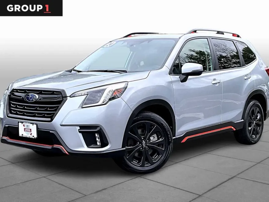 2024 Subaru Forester Sport photo 1