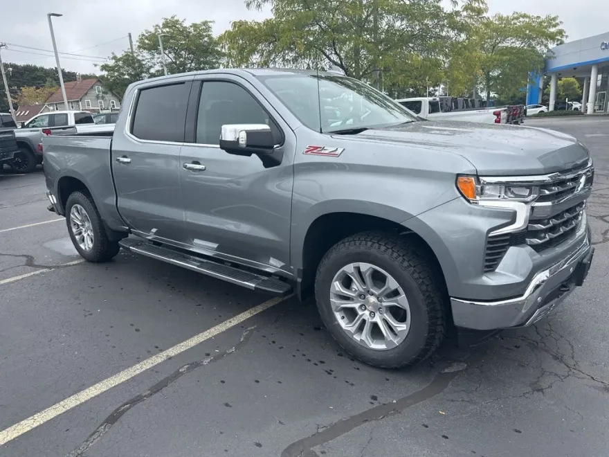2026 Chevrolet Silverado 1500 LTZ photo 1
