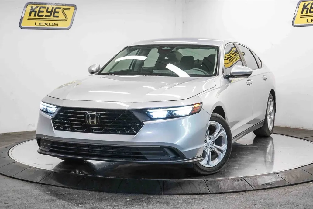 2024 Honda Accord LX photo 1