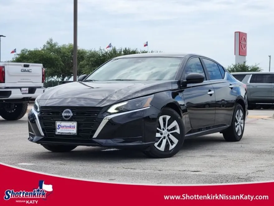2025 Nissan Altima 2.5 S photo 1