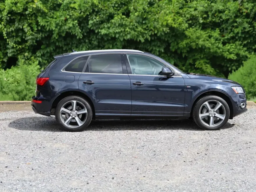 2016 Audi Q5 3.0T Premium Plus photo 1