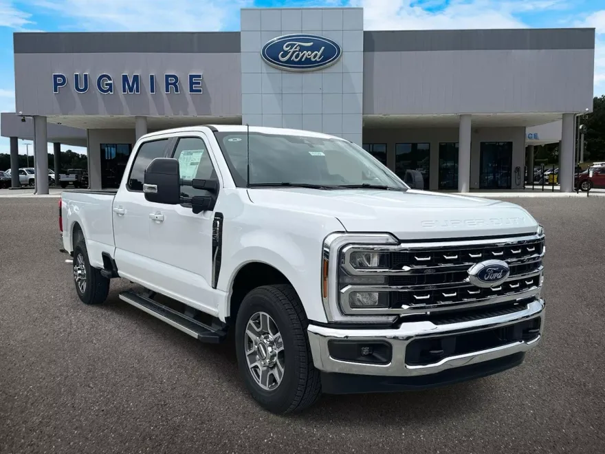 2026 Ford F-350 Lariat photo 1