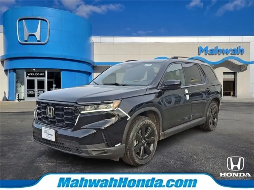 2025 Honda Pilot Black Edition photo 1