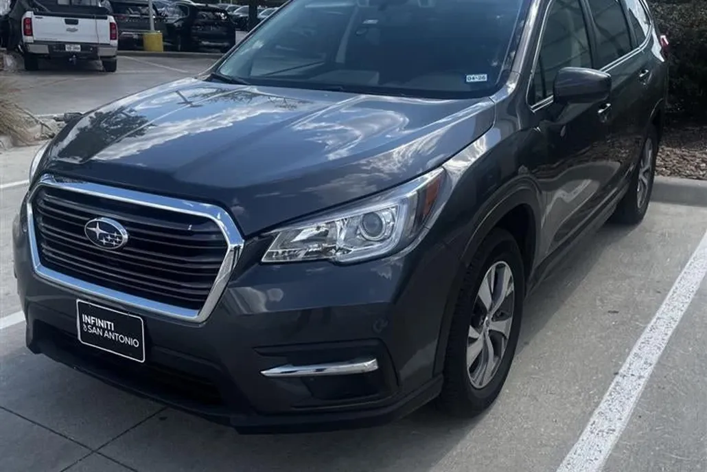 2020 Subaru Ascent Premium photo 1