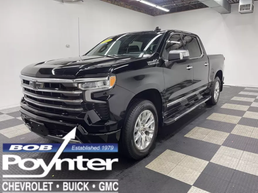 2023 Chevrolet Silverado 1500 High Country photo 1
