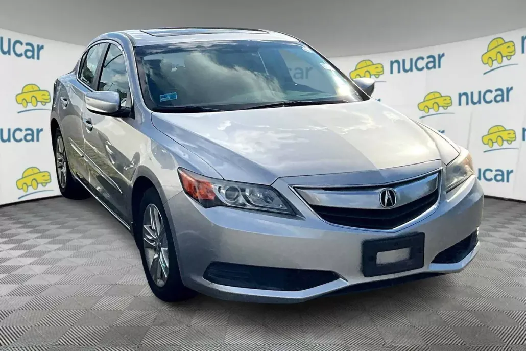 2013 Acura ILX 2.0L photo 1