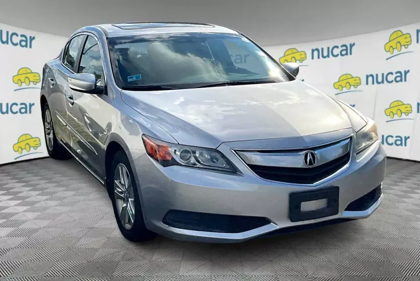 2013 Acura ILX 2.0L photo 1