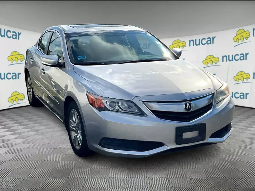 2013 Acura ILX 2.0L photo 1