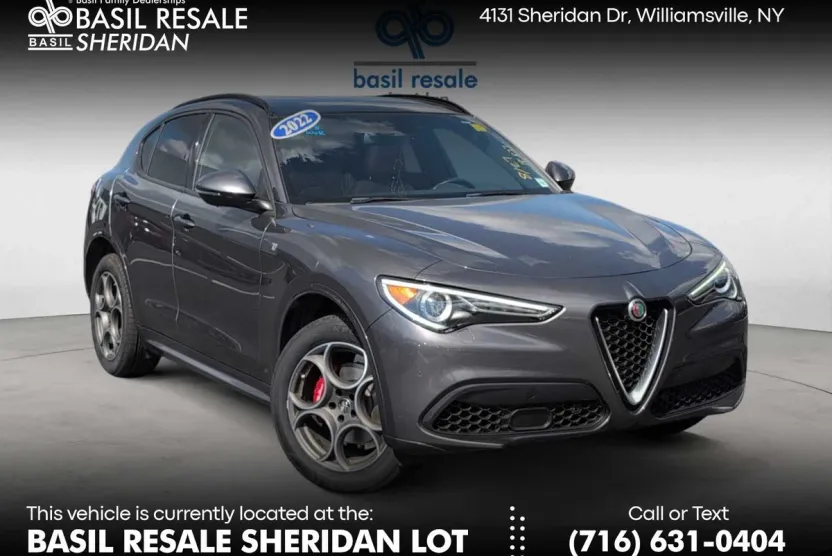 2022 Alfa Romeo Stelvio Ti photo 1