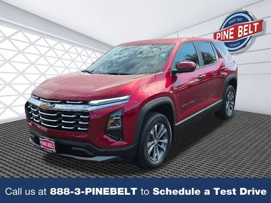 2026 Chevrolet Equinox LT photo 1