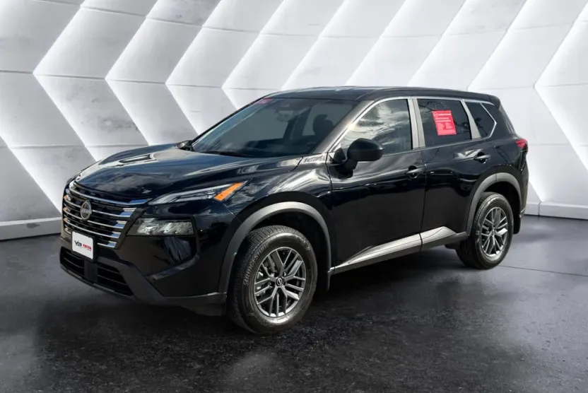 2025 Nissan Rogue S photo 1