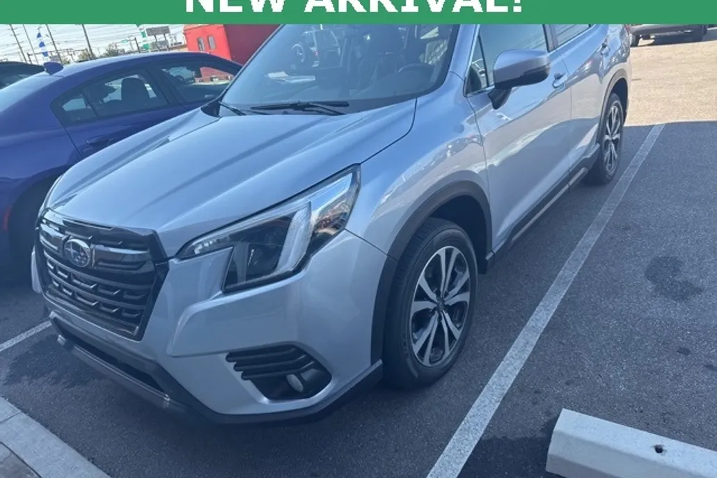 2023 Subaru Forester Limited photo 1