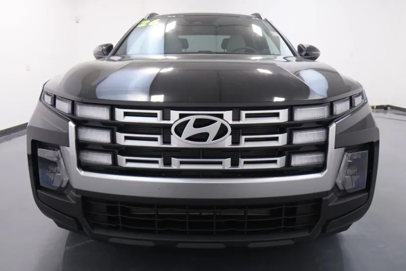 2026 Hyundai Santa Cruz SEL photo 1