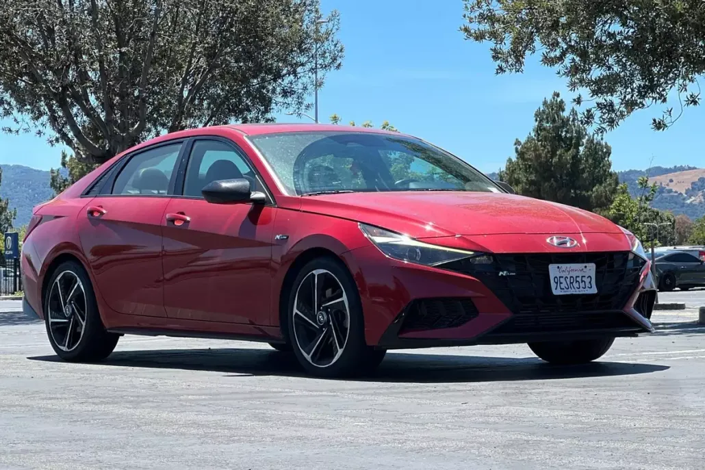 2023 Hyundai Elantra N Line photo 1