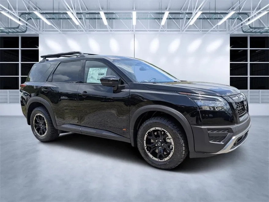 2025 Nissan Pathfinder Rock Creek photo 1