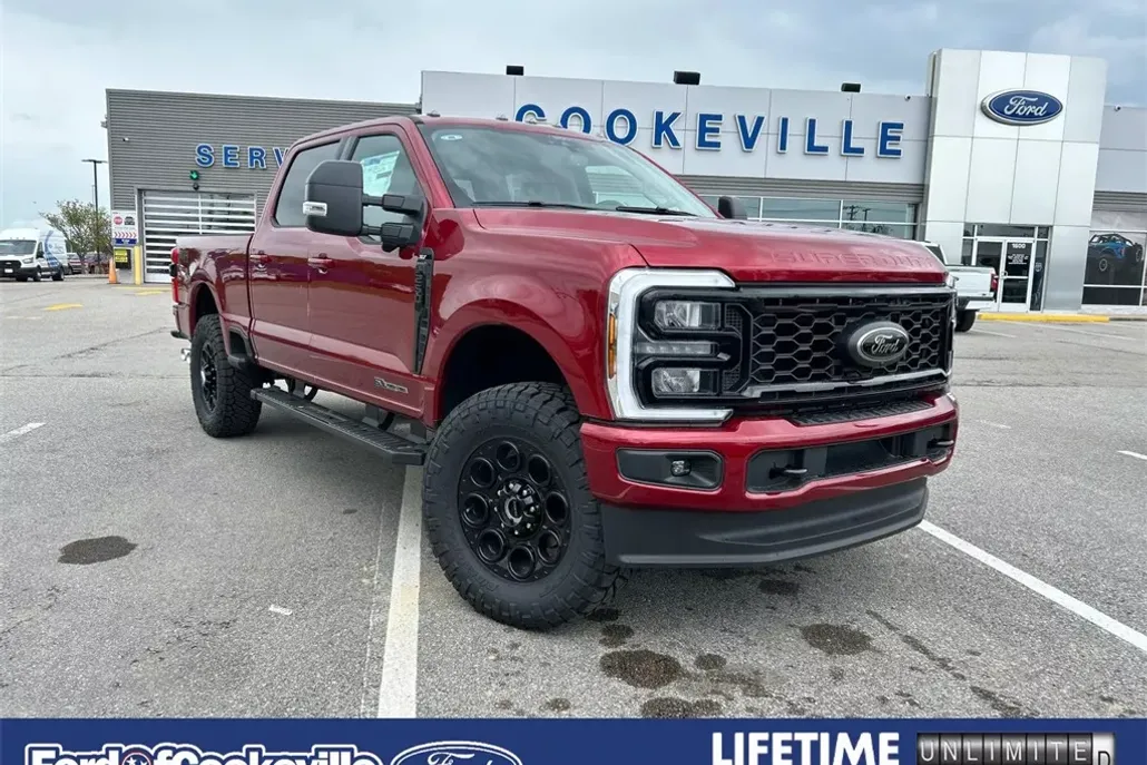 2025 Ford F-250 XLT photo 1