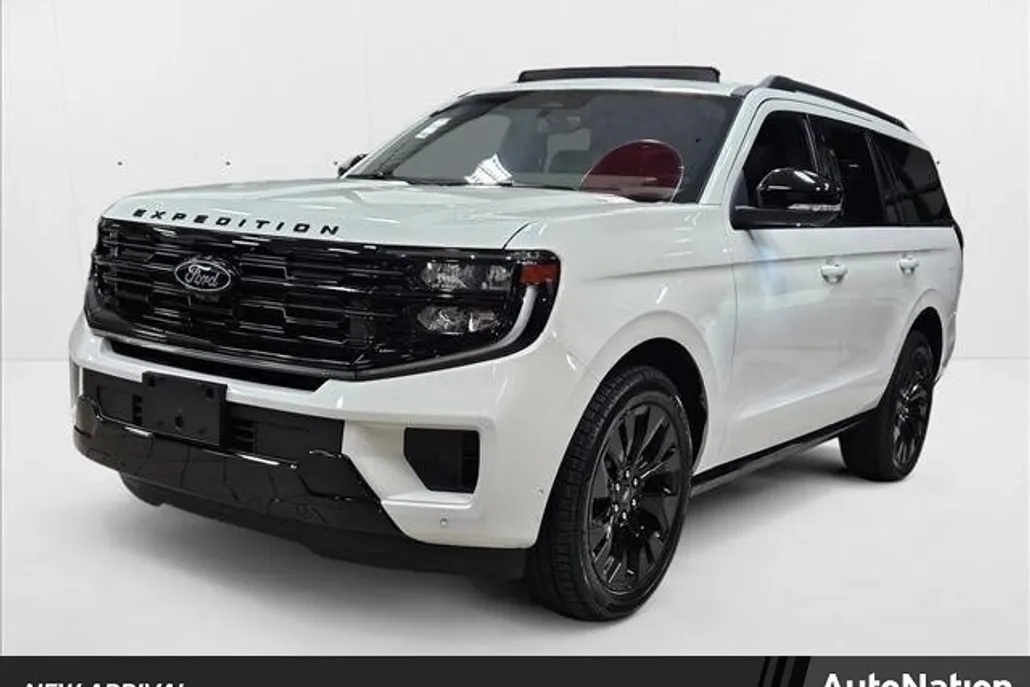 2025 Ford Expedition Platinum photo 1