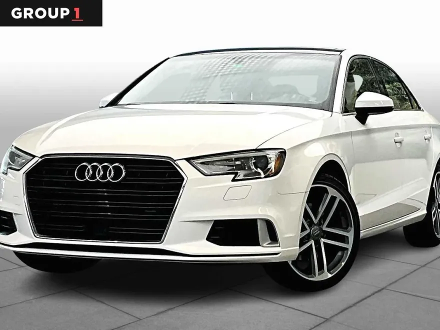 2019 Audi A3 Premium photo 1