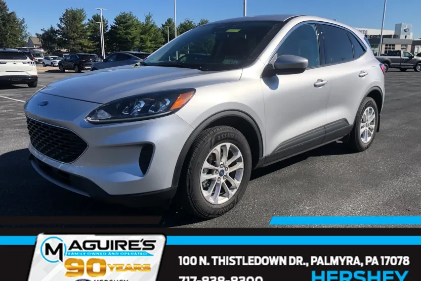 2020 Ford Escape SE photo 1