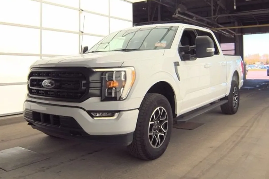 2022 Ford F-150 XLT photo 1