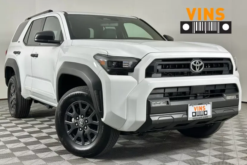 2025 Toyota 4Runner SR5 photo 1
