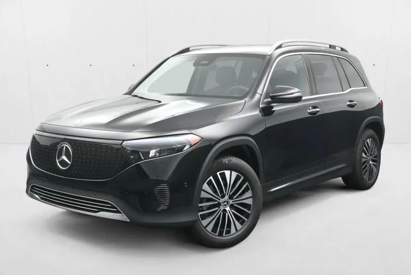 2025 Mercedes Benz EQB 300 4MATIC photo 1