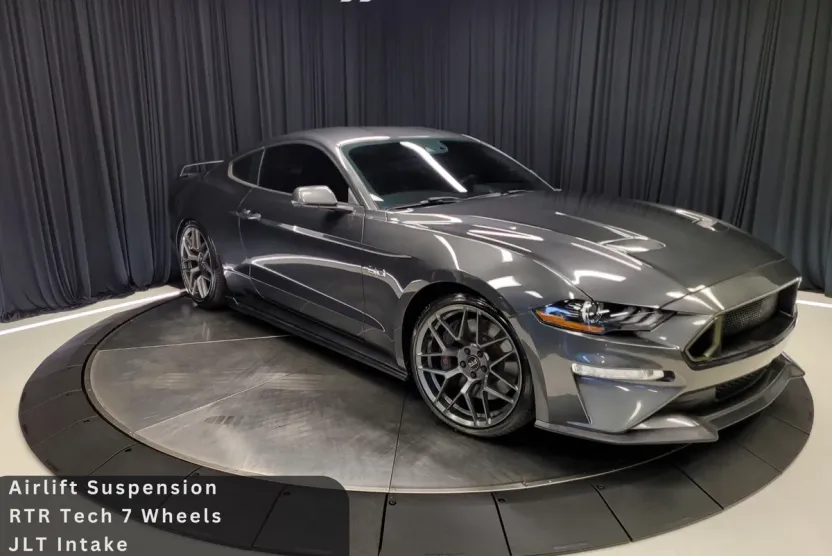 2019 Ford Mustang GT Premium photo 1