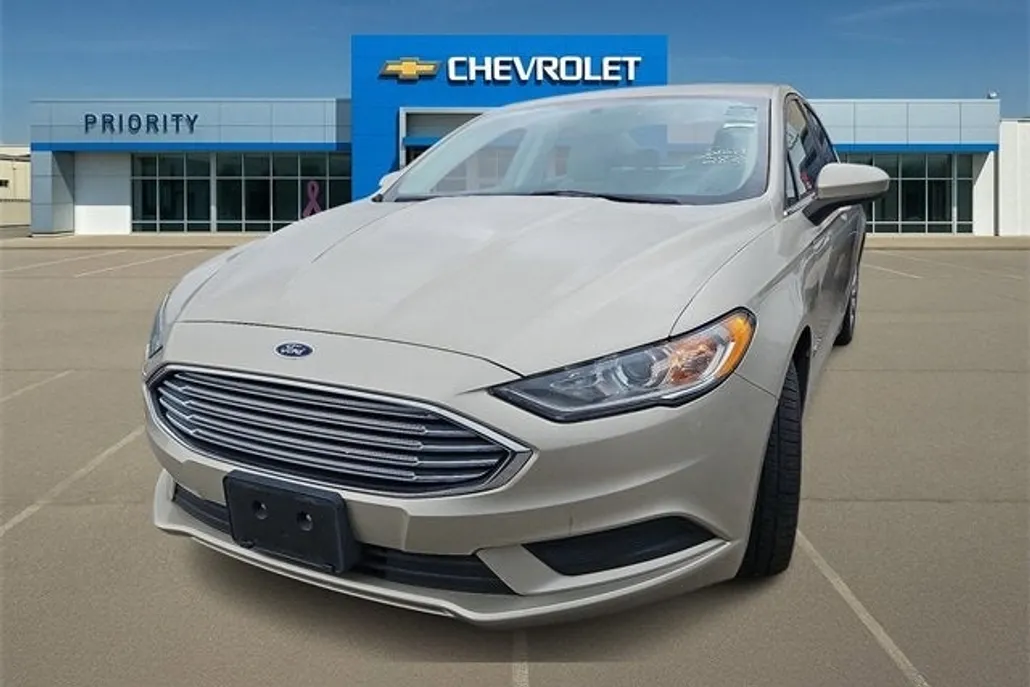 2017 Ford Fusion Hybrid S photo 1