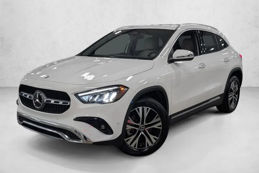 2025 Mercedes Benz GLA 250 photo 1