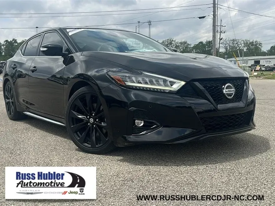 2021 Nissan Maxima SR photo 1