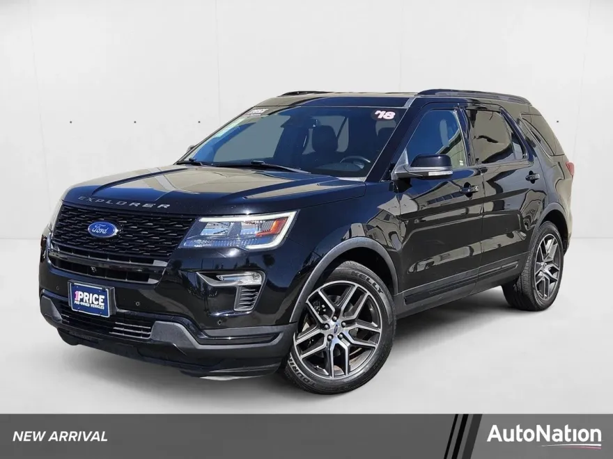 2018 Ford Explorer Sport photo 1