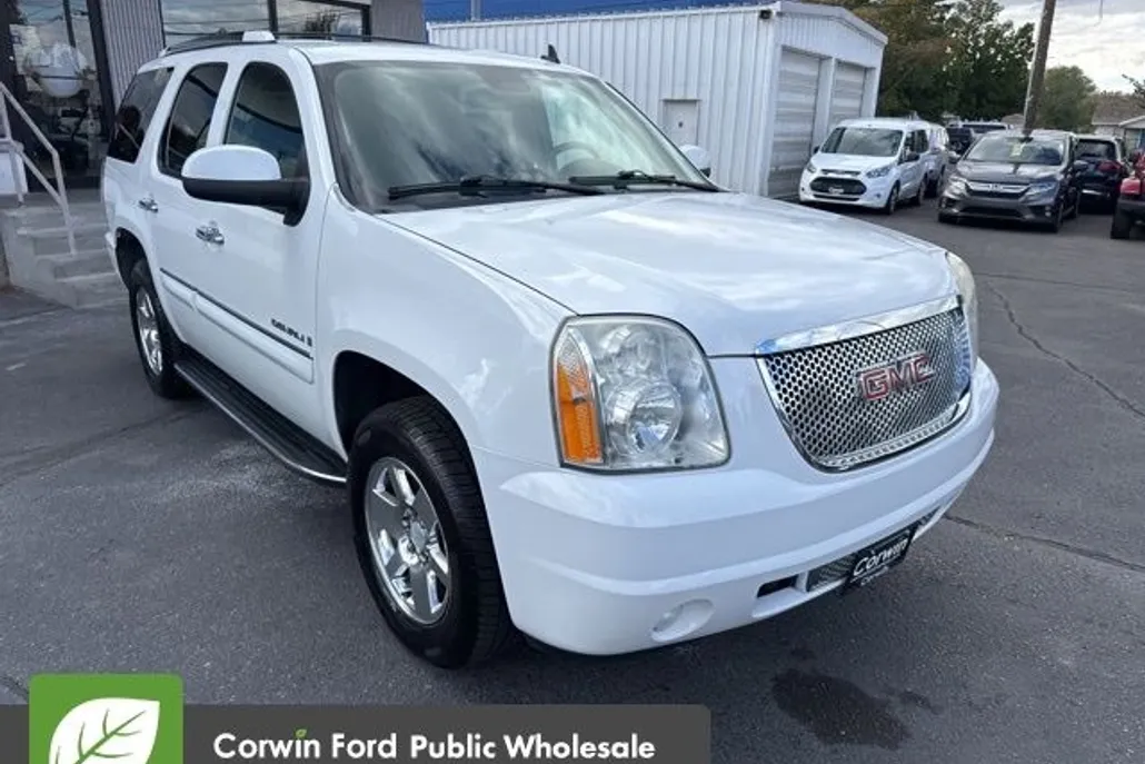 2008 Gmc Yukon Denali photo 1