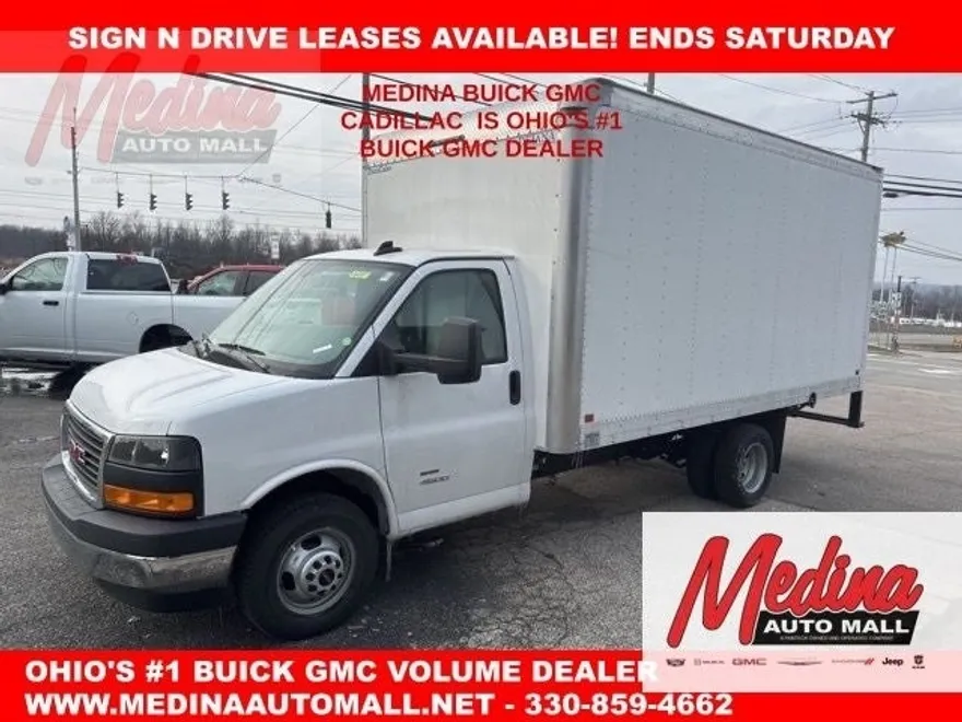 2025 Gmc Savana Cutaway photo 1