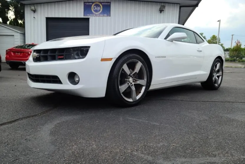 2012 Chevrolet Camaro 1LT photo 1