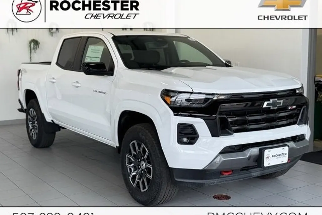 2026 Chevrolet Colorado Z71 photo 1