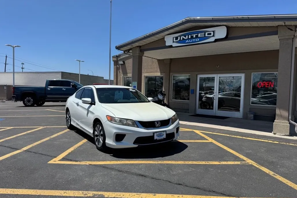 2013 Honda Accord photo 1