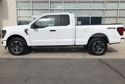 2025 Ford F-150 STX photo 3
