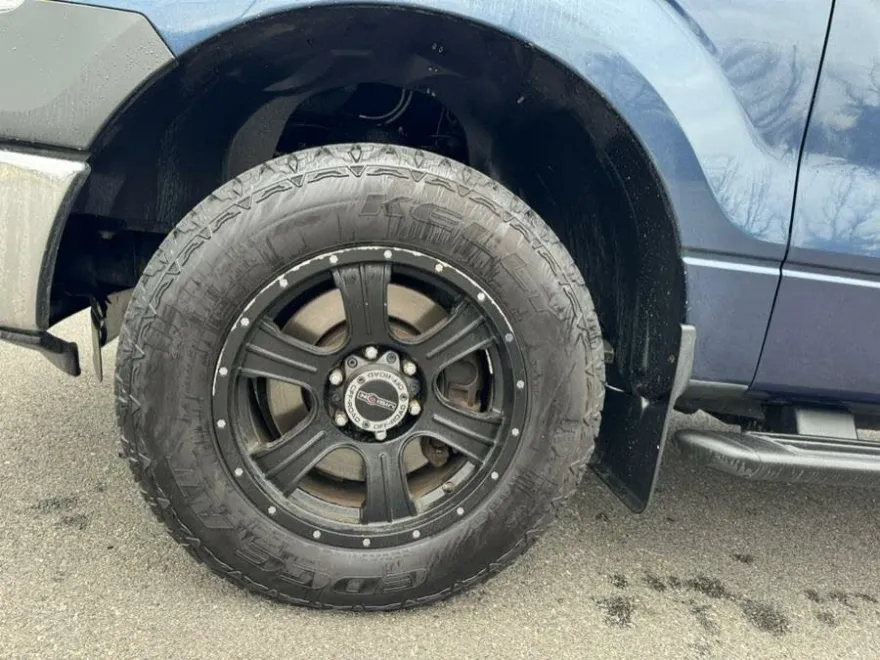 2014 Ford F-150 XL photo 20