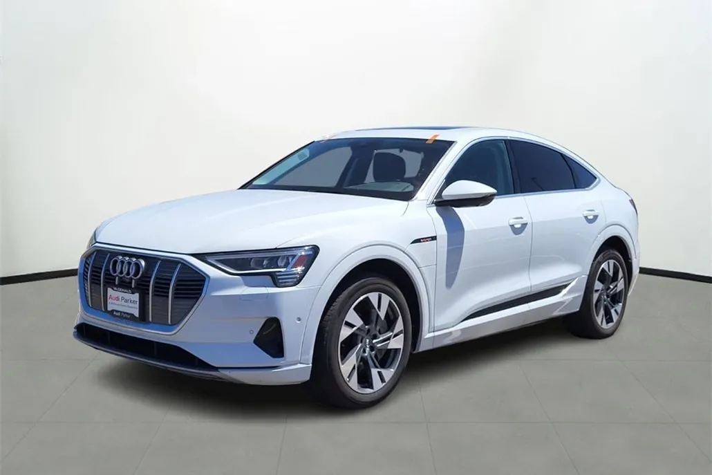 2020 Audi e-tron Sportback Premium Plus photo 1