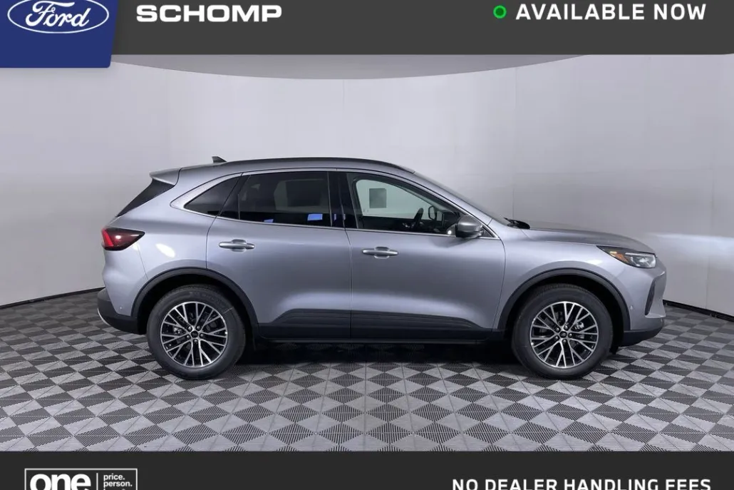 2024 Ford Escape photo 1