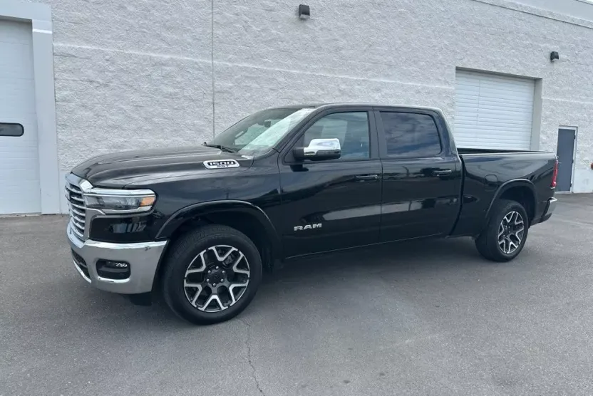 2025 Ram 1500 Laramie photo 1