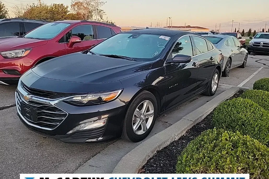 2023 Chevrolet Malibu 1LT photo 1