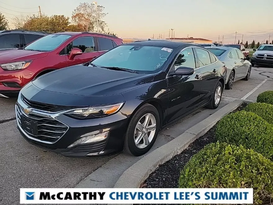 2023 Chevrolet Malibu 1LT photo 1