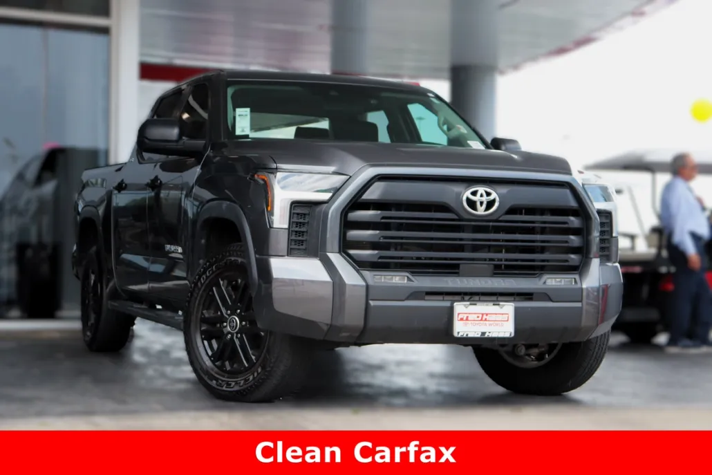 2024 Toyota Tundra SR5 CrewMax photo 1