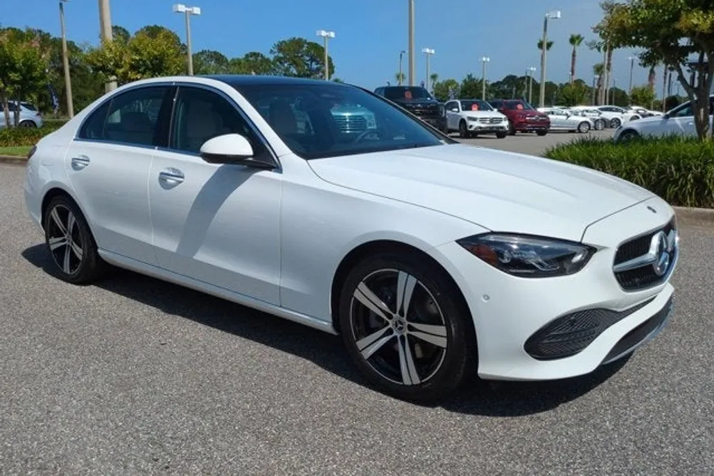 2025 Mercedes Benz C 300 photo 1